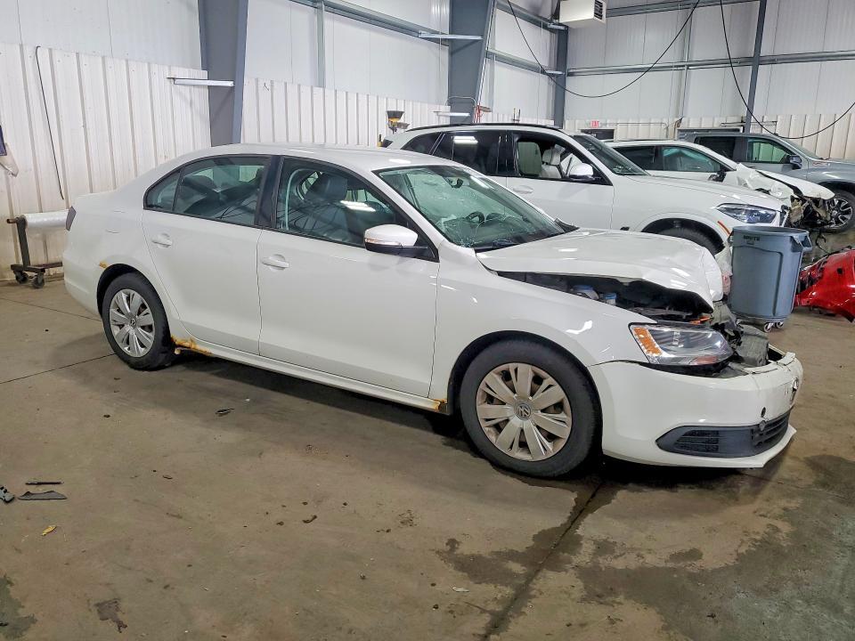2012 VOLKSWAGEN JETTA SE — Фото 4 из 12