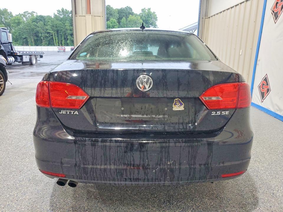 2012 VOLKSWAGEN JETTA SE — Фото 6 из 12