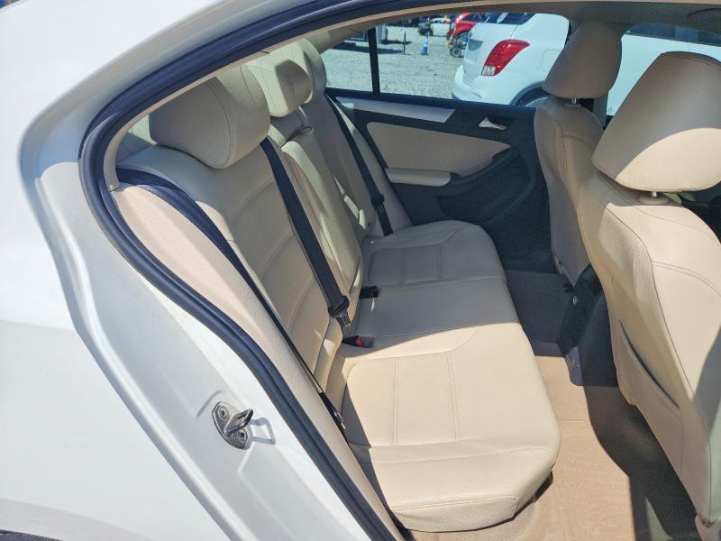 2012 VOLKSWAGEN JETTA TDI — Фото 10 из 12