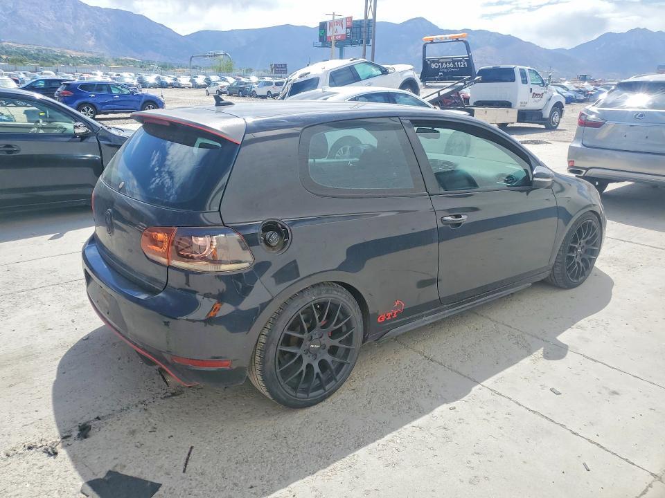 2012 VOLKSWAGEN GTI — Фото 3 из 12