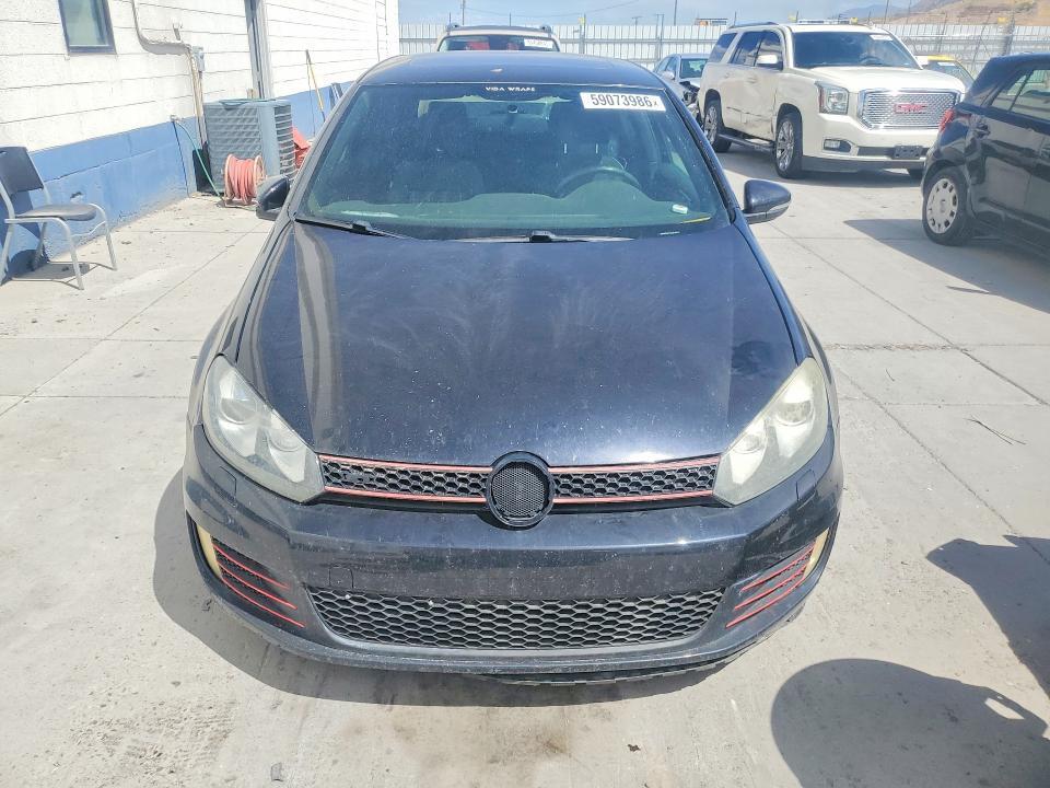 2012 VOLKSWAGEN GTI — Фото 5 из 12