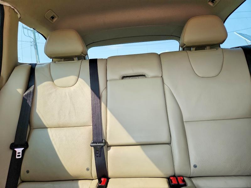 2012 VOLVO XC60 3.2 — Фото 10 из 13