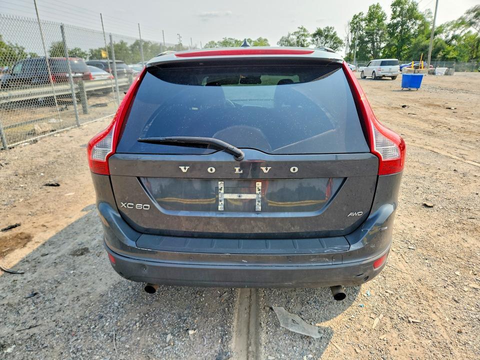 2012 VOLVO XC60 3.2 — Фото 6 из 13