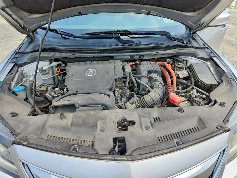 2013 ACURA ILX — Фото 11 из 12