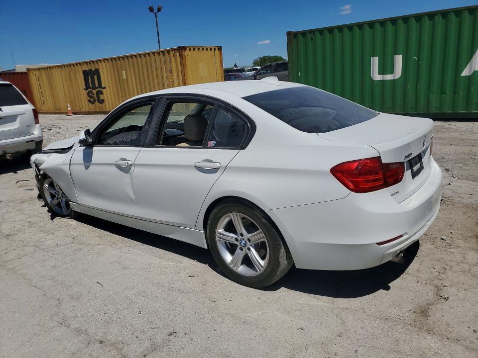 2013 BMW 320 I XDRIVE — Фото 2 из 12