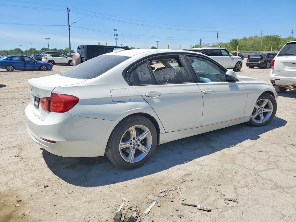 2013 BMW 320 I XDRIVE — Фото 3 из 12