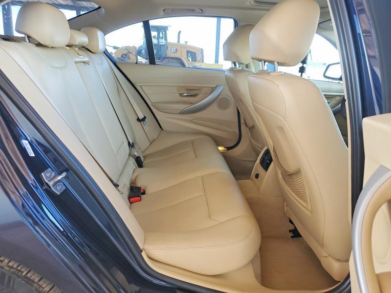 2013 BMW 328 I — Фото 10 из 12