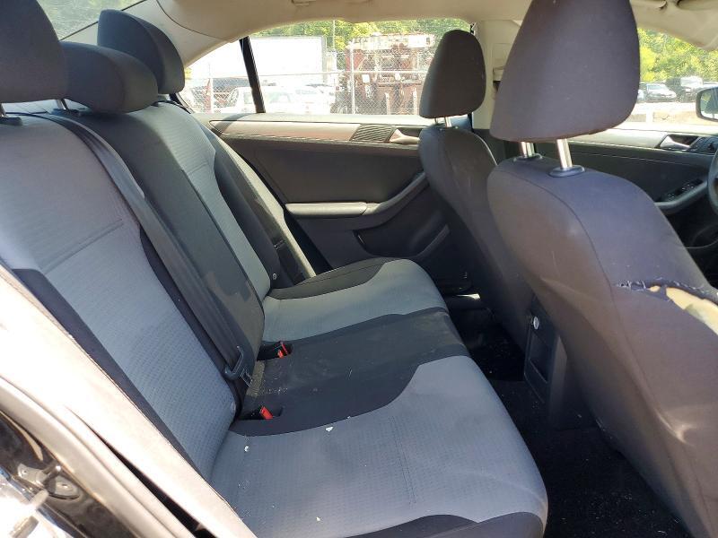 3VW2B7AJ2JM247891 2018 VOLKSWAGEN JETTA photo no. 10