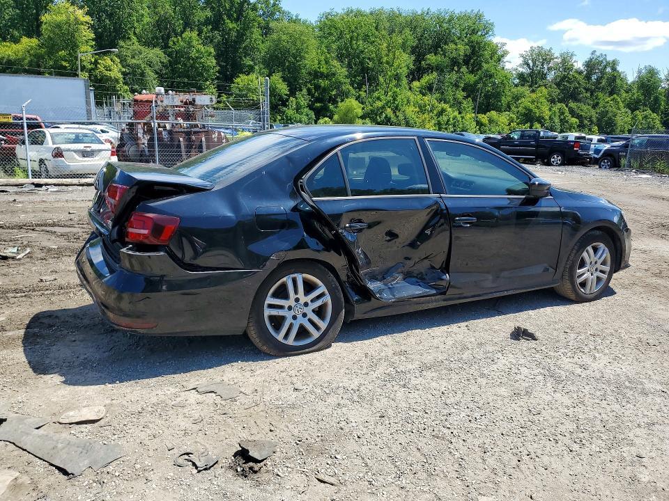 3VW2B7AJ2JM247891 2018 VOLKSWAGEN JETTA photo no. 3