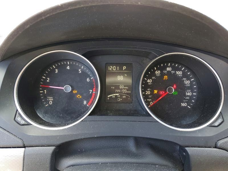 3VW2B7AJ2JM247891 2018 VOLKSWAGEN JETTA photo no. 9