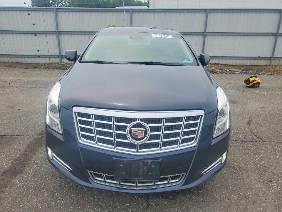 2013 CADILLAC XTS PREMIUM COLLECTION — Фото 5 из 12