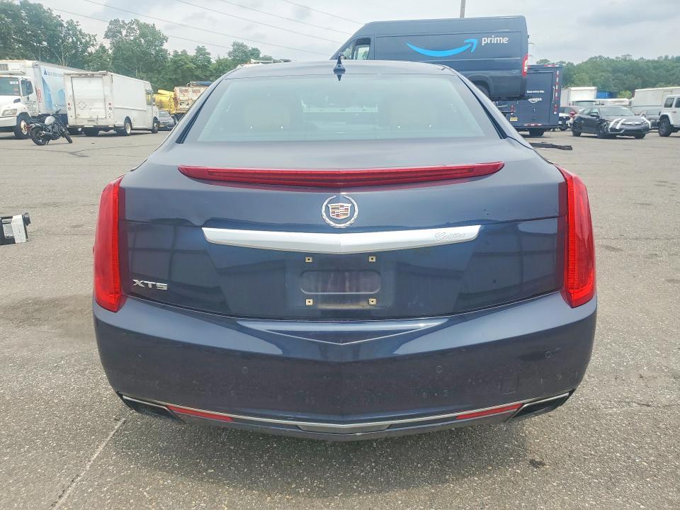 2013 CADILLAC XTS PREMIUM COLLECTION — Фото 6 из 12