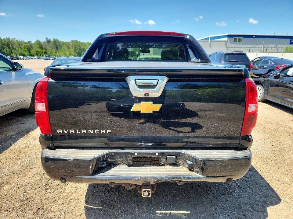 2013 CHEVROLET AVALANCHE LT — Фото 6 из 13