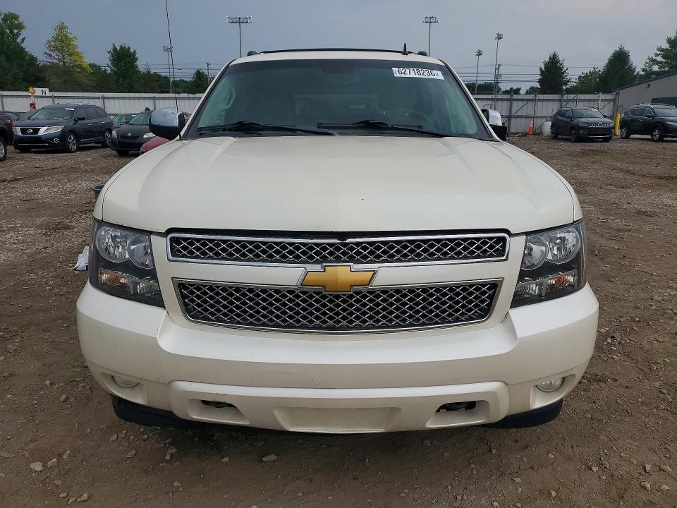 2013 CHEVROLET AVALANCHE LTZ — Фото 5 из 12