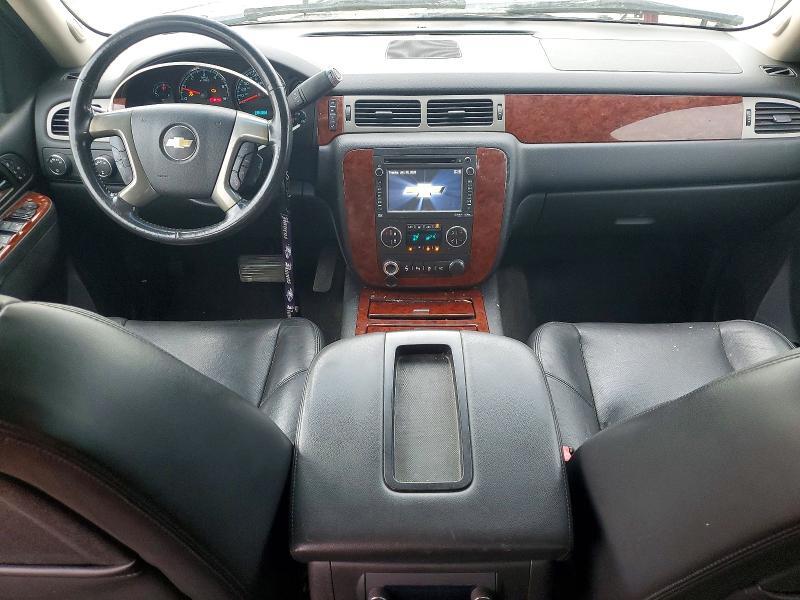 2013 CHEVROLET AVALANCHE LTZ — Фото 8 из 12
