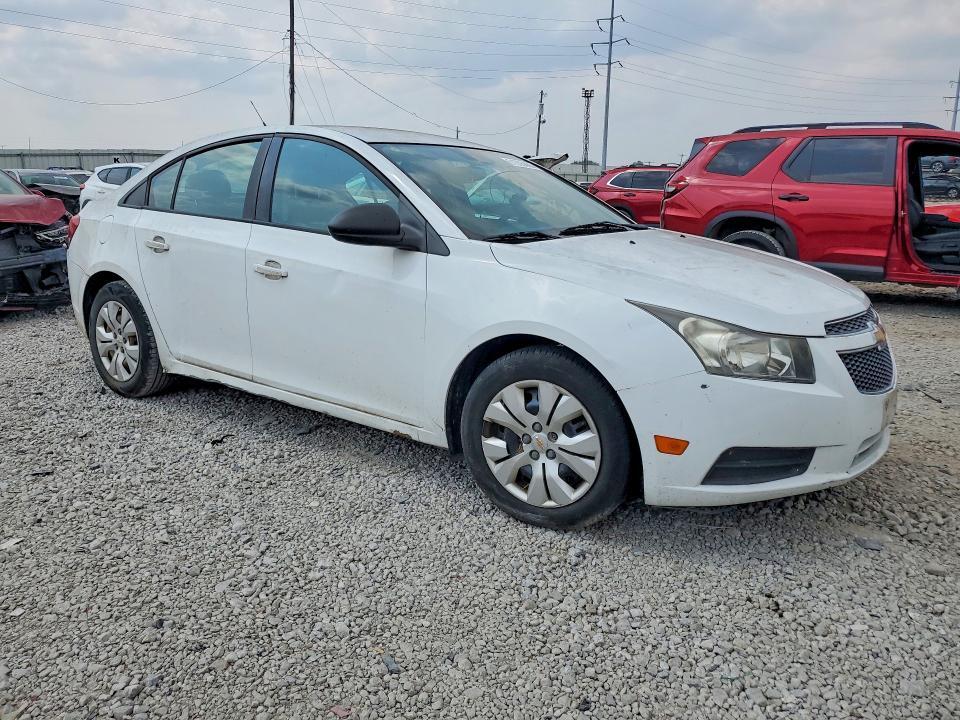 2013 CHEVROLET CRUZE — Фото 4 из 12