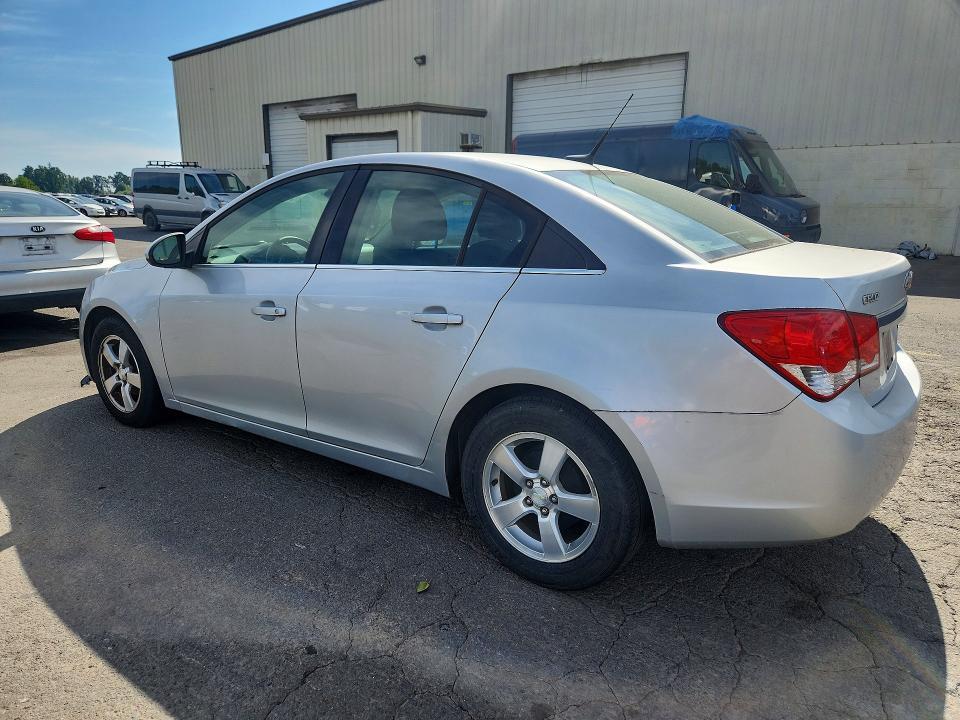 2013 CHEVROLET CRUZE LT — Фото 2 из 12