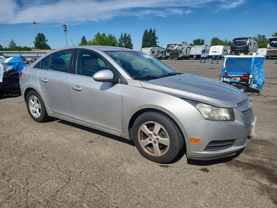 2013 CHEVROLET CRUZE LT — Фото 4 из 12