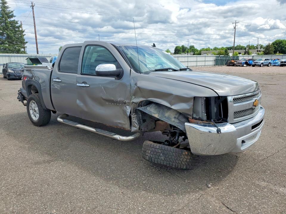 2013 CHEVROLET SILVERADO K1500 LT — Фото 4 из 13