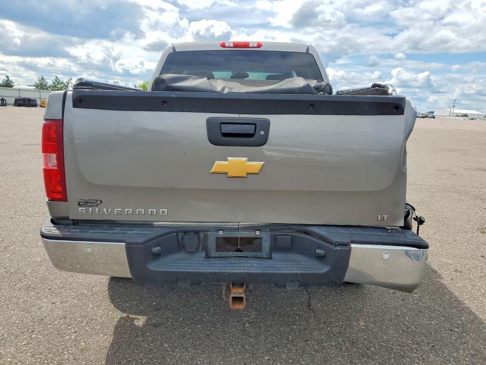 2013 CHEVROLET SILVERADO K1500 LT — Фото 6 из 13