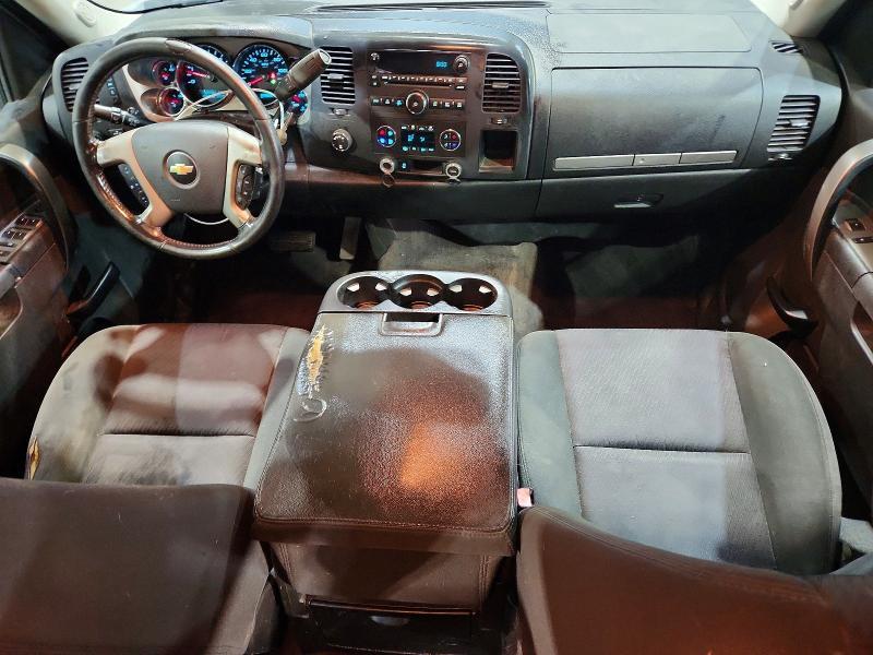 2013 CHEVROLET SILVERADO K1500 LT — Фото 8 из 12