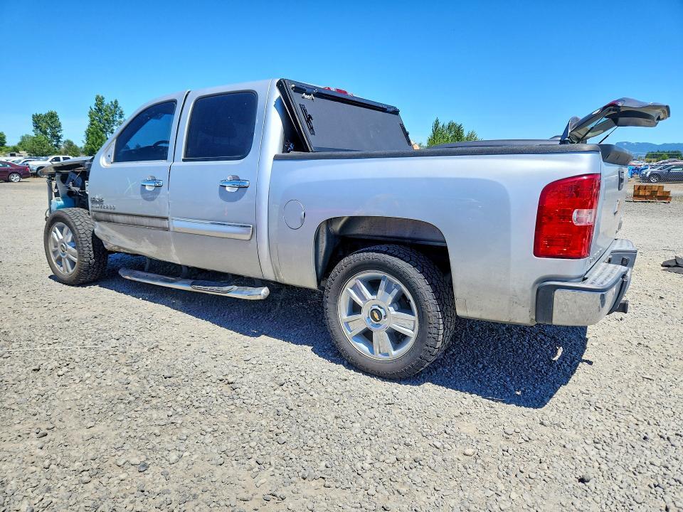 2013 CHEVROLET SILVERADO K1500 LT — Фото 2 из 13
