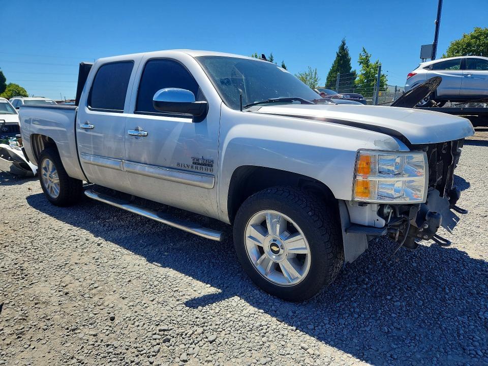 2013 CHEVROLET SILVERADO K1500 LT — Фото 4 из 13