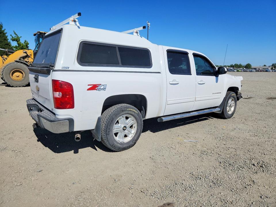 2013 CHEVROLET SILVERADO K1500 LTZ — Фото 3 из 12