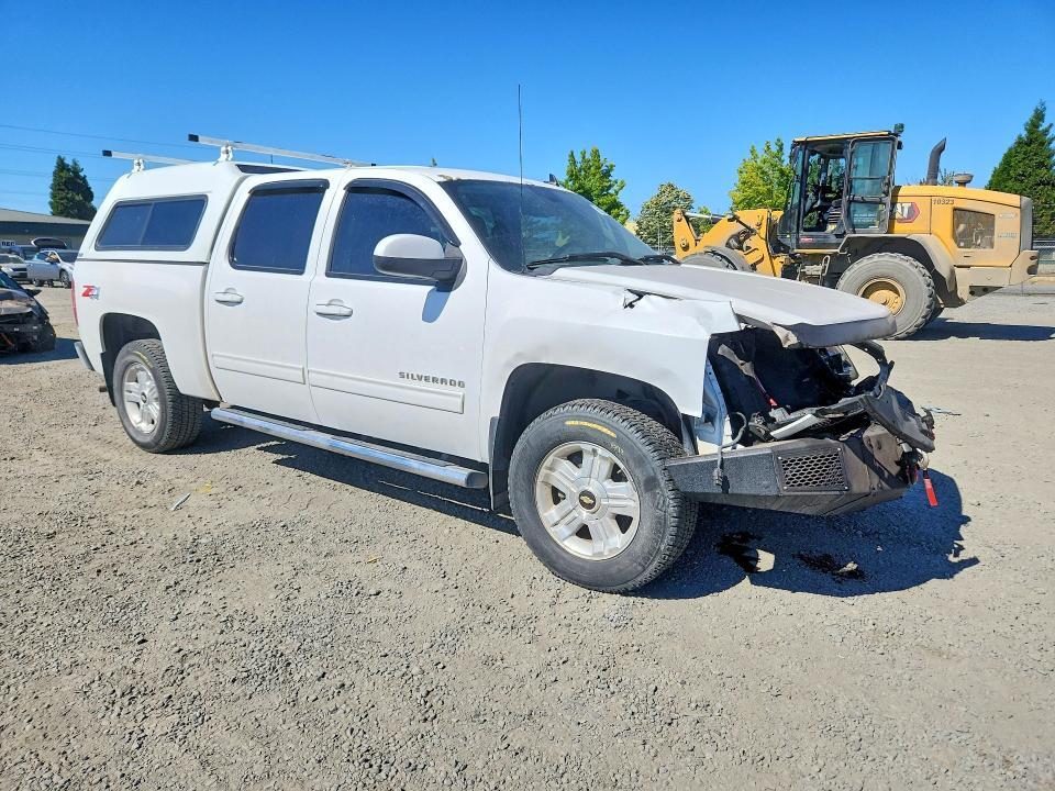 2013 CHEVROLET SILVERADO K1500 LTZ — Фото 4 из 12