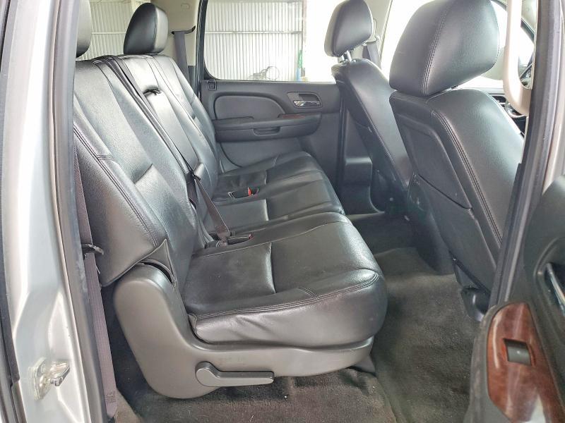 2013 CHEVROLET SUBURBAN K1500 LTZ — Фото 11 из 14