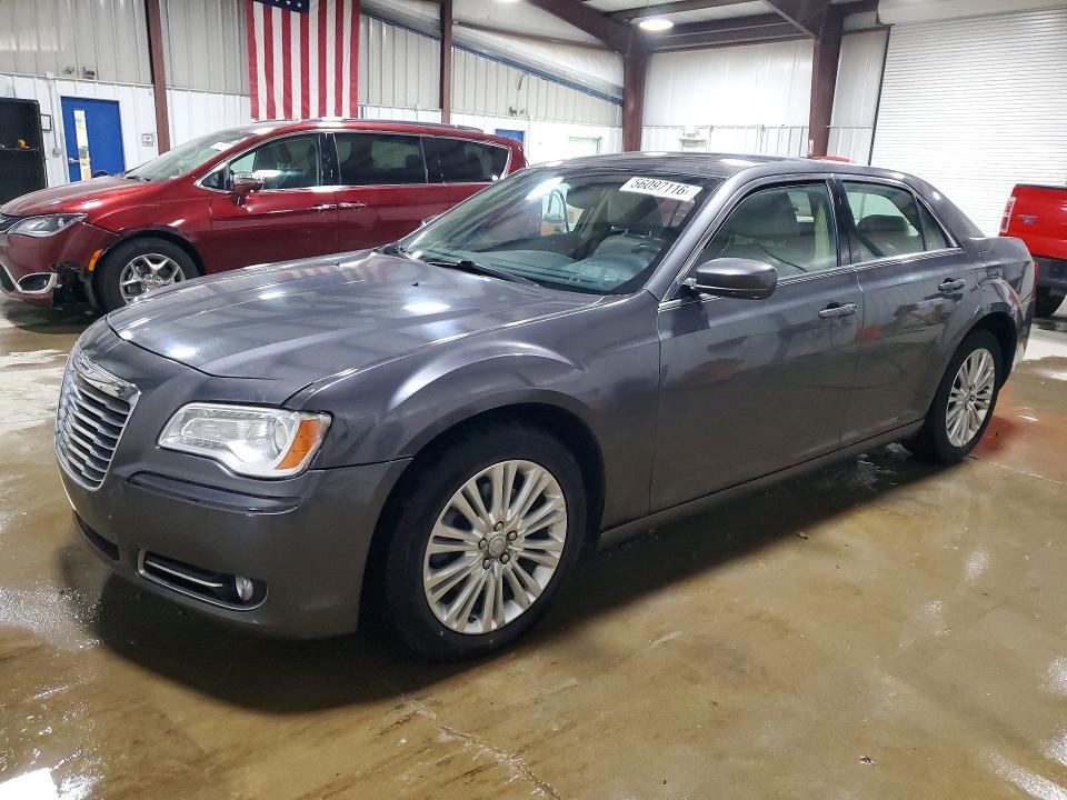 2C3CCARG8DH573681 2013 CHRYSLER 300 photo no. 1