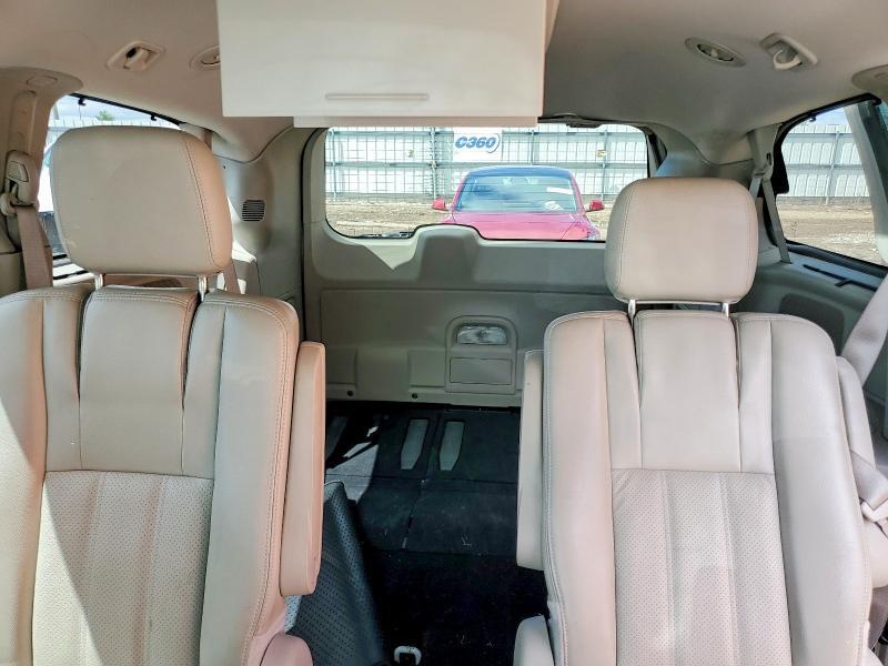 2013 CHRYSLER TOWN & COUNTRY TOURING L — Фото 10 из 14