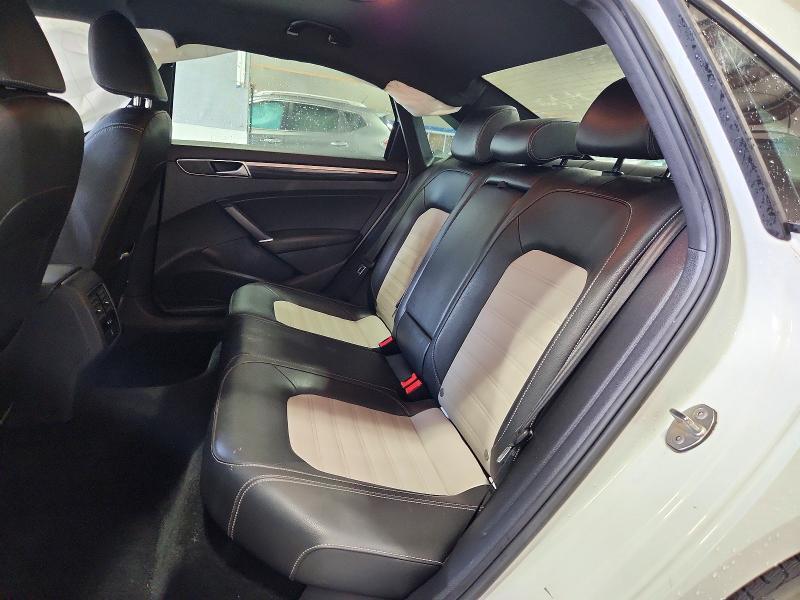 2018 VOLKSWAGEN PASSAT GT — Фото 10 из 12