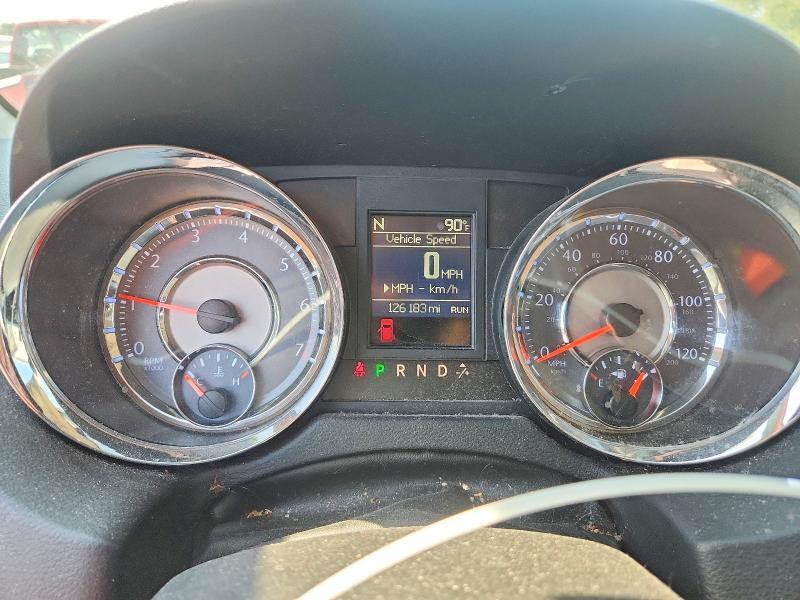 2013 CHRYSLER TOWN & COUNTRY LIMITED — Фото 9 из 13
