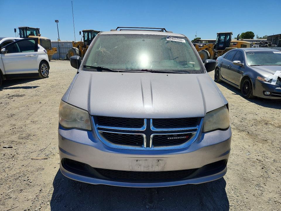 2013 DODGE GRAND CARAVAN SXT — Фото 5 из 13
