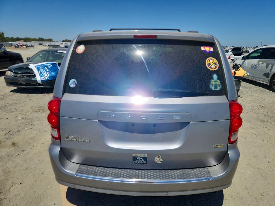 2013 DODGE GRAND CARAVAN SXT — Фото 6 из 13