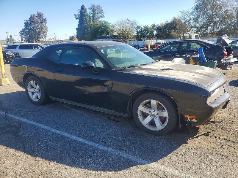 2013 DODGE CHALLENGER SXT — Фото 4 из 12