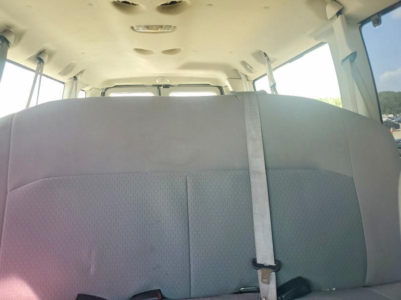 2013 FORD ECONOLINE E350 SUPER DUTY WAGON — Фото 10 из 13