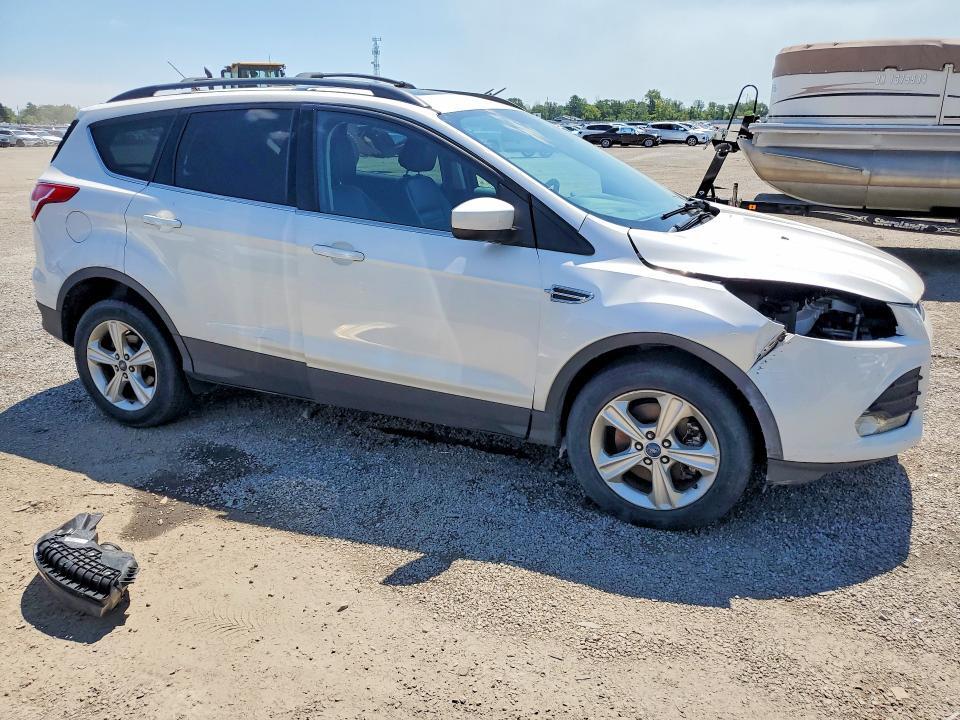 1FMCU9GX0DUC96804 2013 FORD ESCAPE photo no. 4