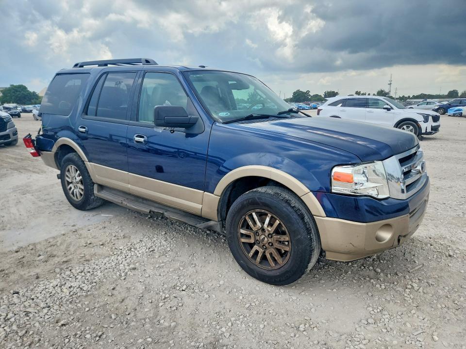 1FMJU1H50DEF61320 2013 FORD EXPEDITION photo no. 4