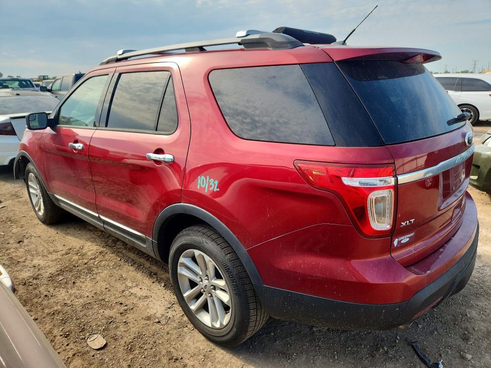 1FM5K8D85DGC28731 2013 FORD EXPLORER photo no. 2