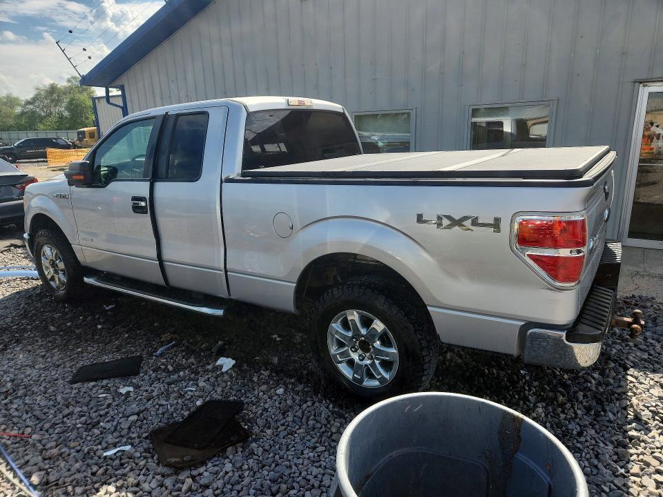 2013 FORD F150 SUPER CAB — Фото 2 из 13