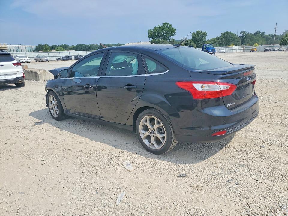 2013 FORD FOCUS TITANIUM — Фото 2 из 12