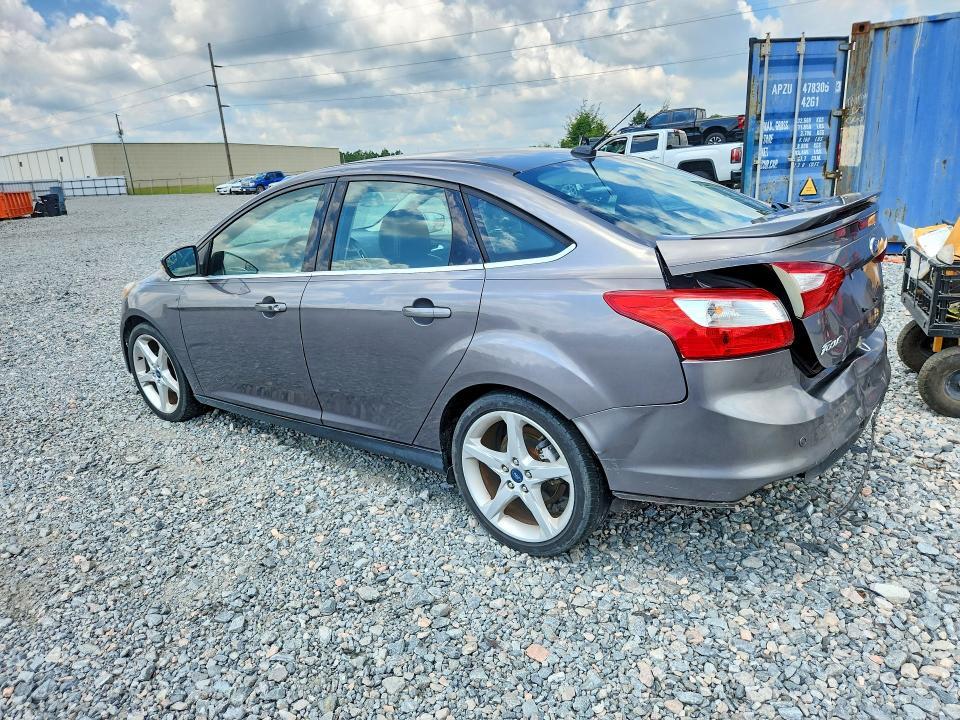 1FADP3J2XDL161724 2013 FORD FOCUS photo no. 2