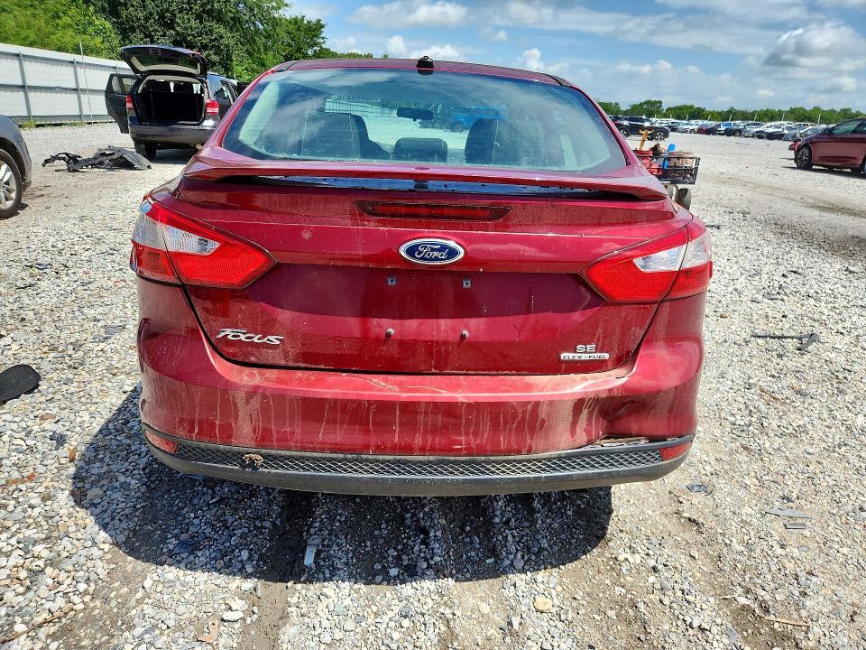 2013 FORD FOCUS SE — Фото 6 из 12