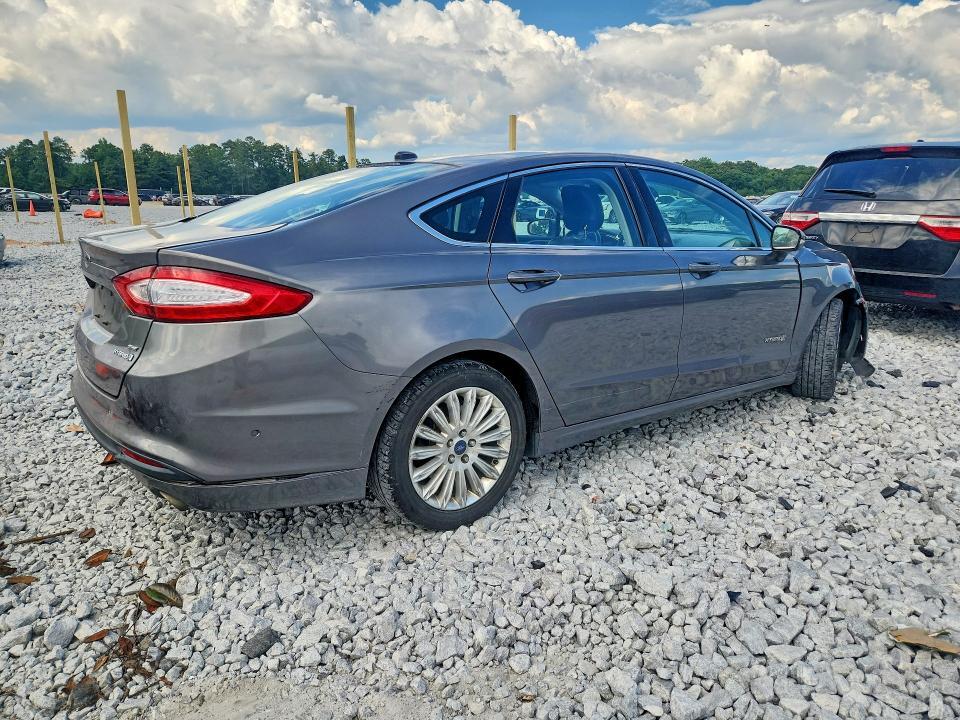 2013 FORD FUSION SE HYBRID — Фото 3 из 12