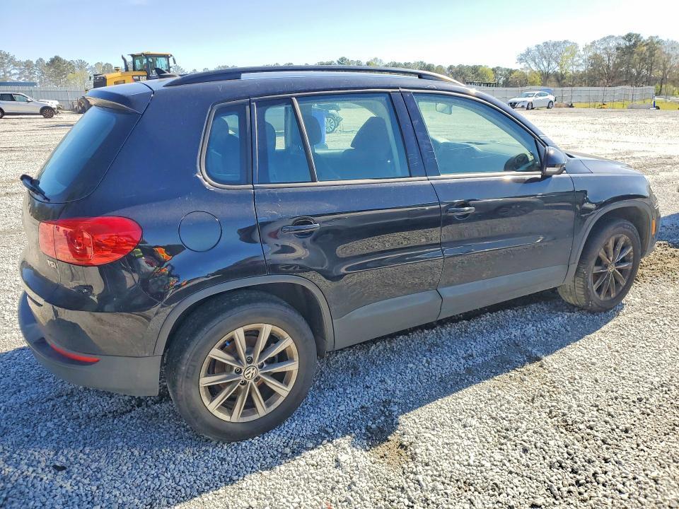 2018 VOLKSWAGEN TIGUAN LIMITED — Фото 3 из 13
