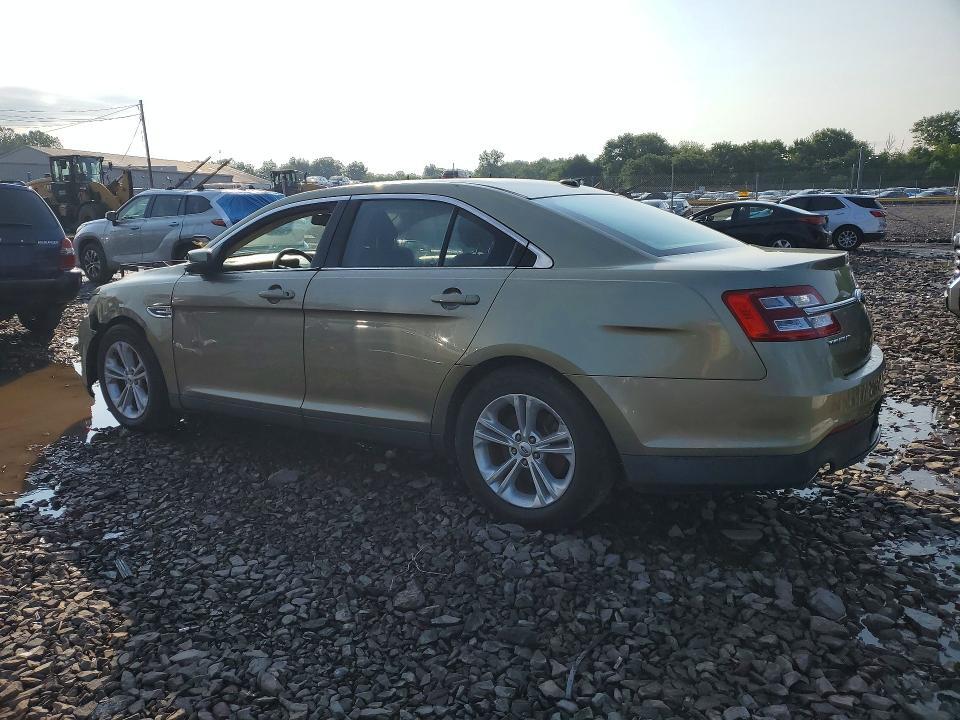 2013 FORD TAURUS SEL — Фото 2 из 12