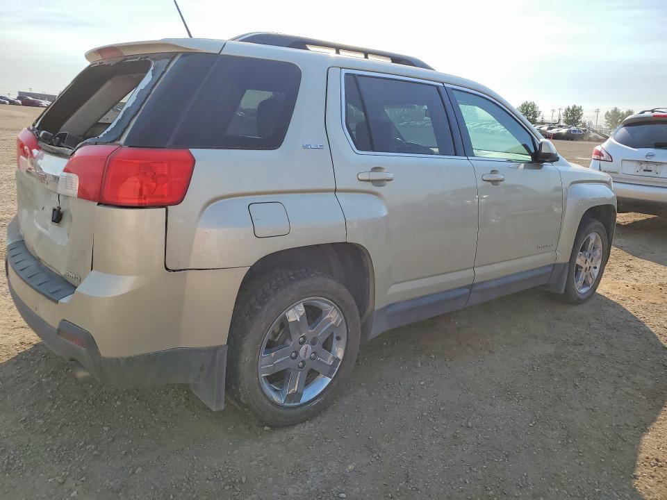 2GKFLTE35D6404144 2013 GMC TERRAIN photo no. 3