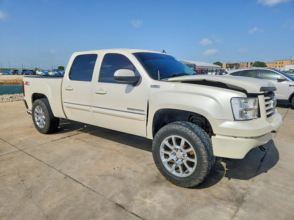 2013 GMC SIERRA K1500 SLT — Фото 4 из 12